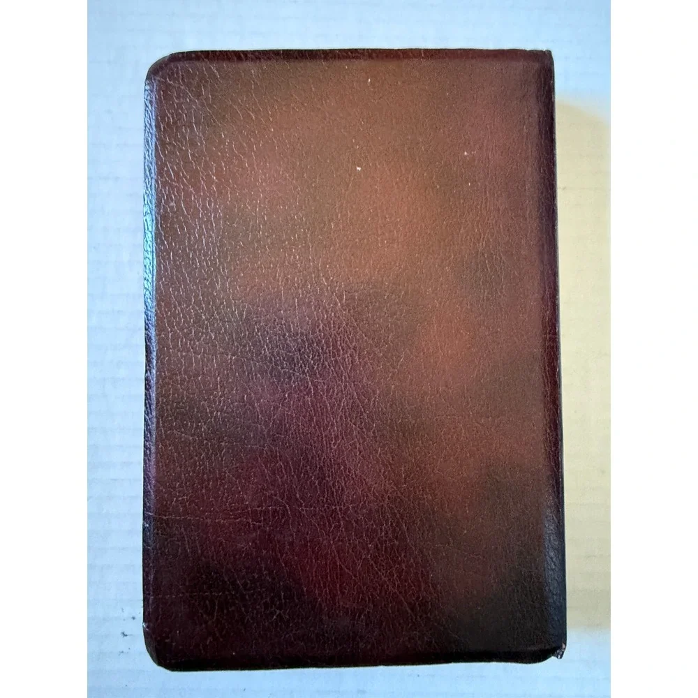 Holy Bible‎ New King Jam Ver Nelson Red Letter Concise Dictionary Concord 1982